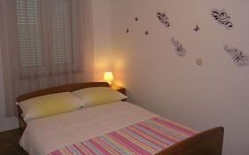 Apartments Biljana For Relaxing Holidays In Baska